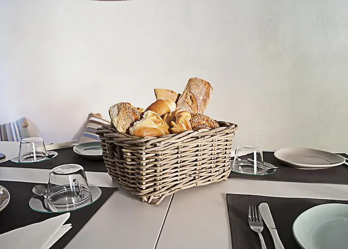 Acomodação com café da manhã  Bb22roma *