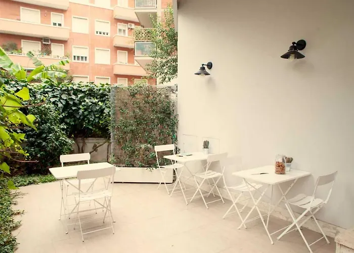 Acomodação com café da manhã  Bb22roma *